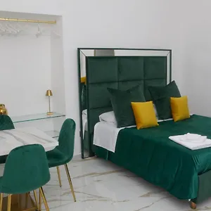 https://valeryroom.hotels-amalfi.com